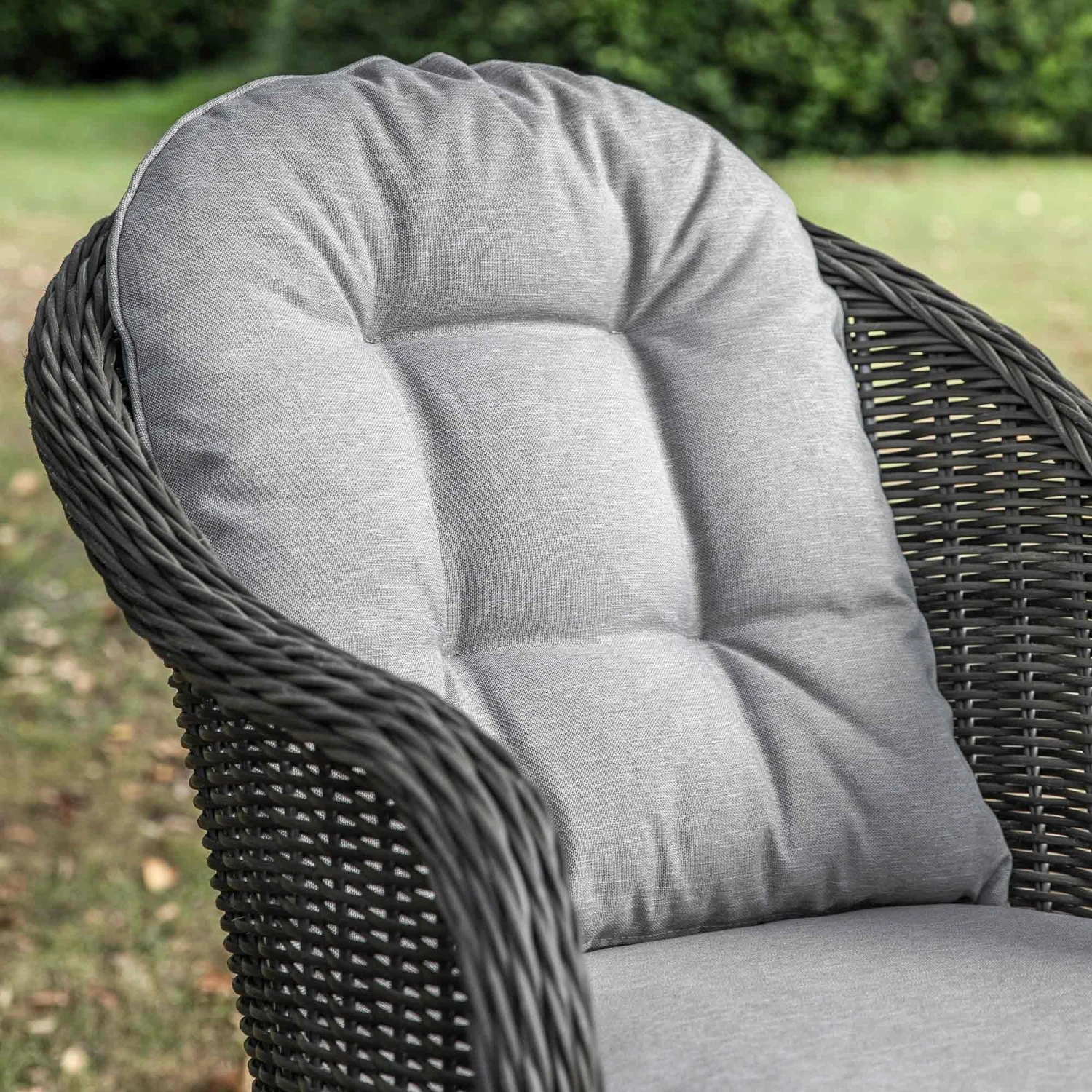 Corse Grey Rattan 8 Seater Oval Dining Set 3 Corse Grey Rattan 8 Seater Oval Dining Set - Image 3